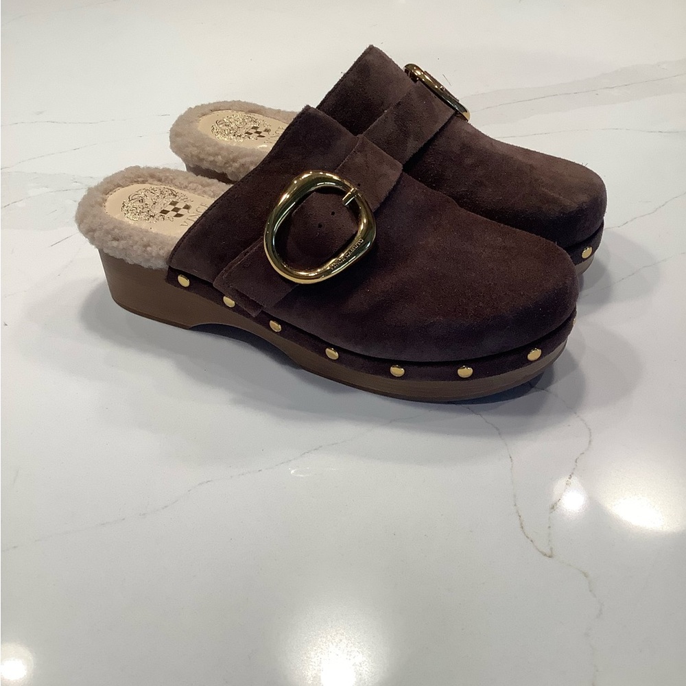 Vince Camuto clogs